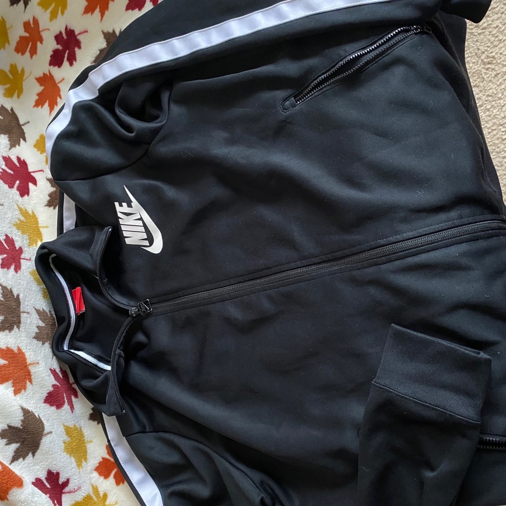 Nike Sweater